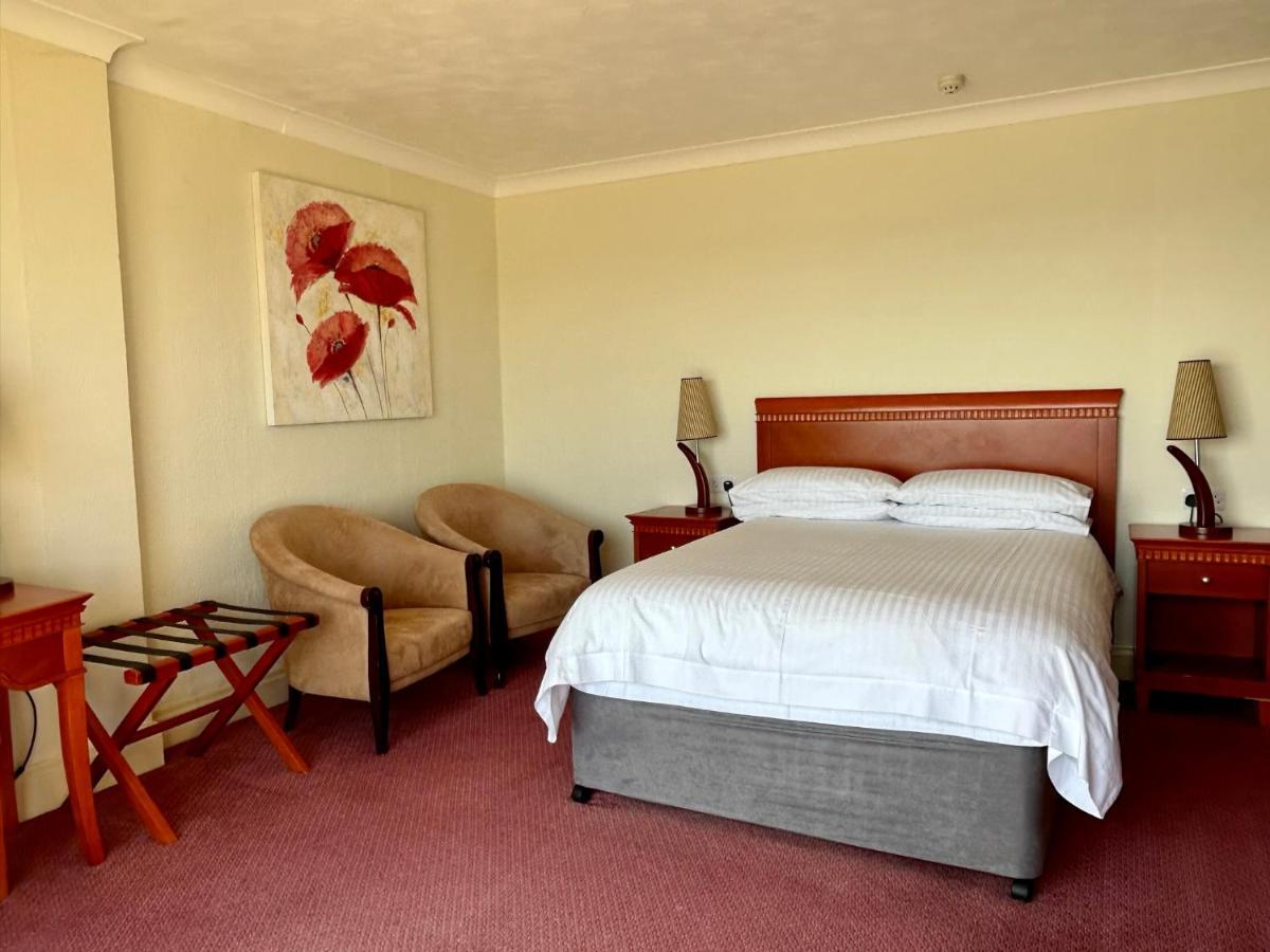 Regent Court - Seafront, Sandown - Free Car Ferry For Bookings Of 3 Or More Nights, Subject To Availability מראה חיצוני תמונה