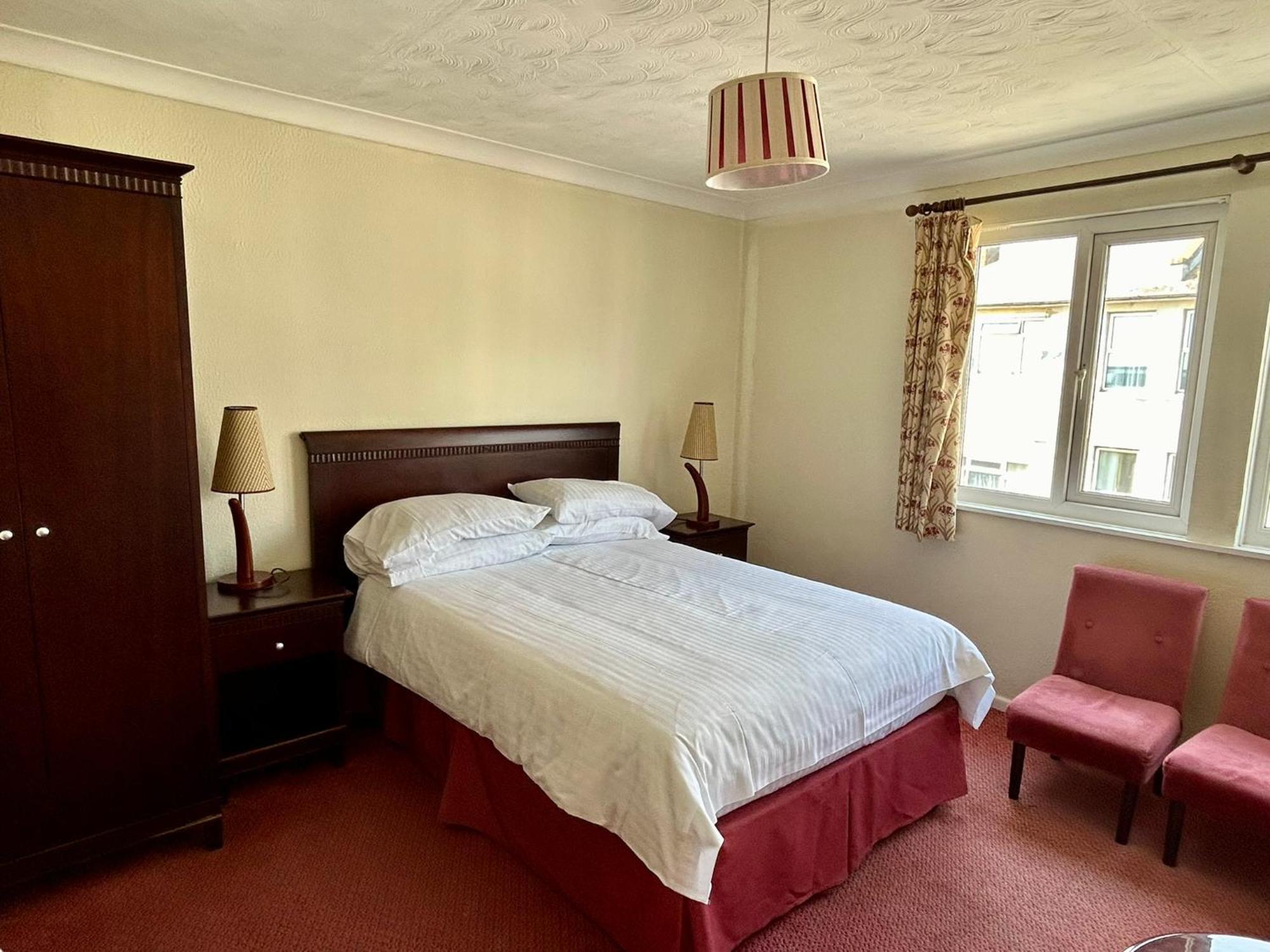 Regent Court - Seafront, Sandown - Free Car Ferry For Bookings Of 3 Or More Nights, Subject To Availability מראה חיצוני תמונה