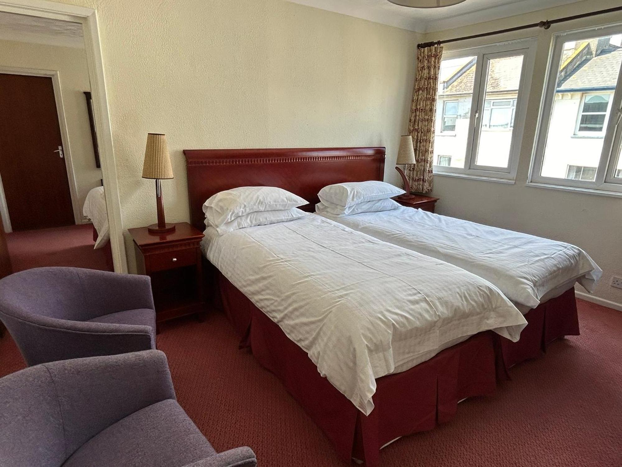Regent Court - Seafront, Sandown - Free Car Ferry For Bookings Of 3 Or More Nights, Subject To Availability מראה חיצוני תמונה