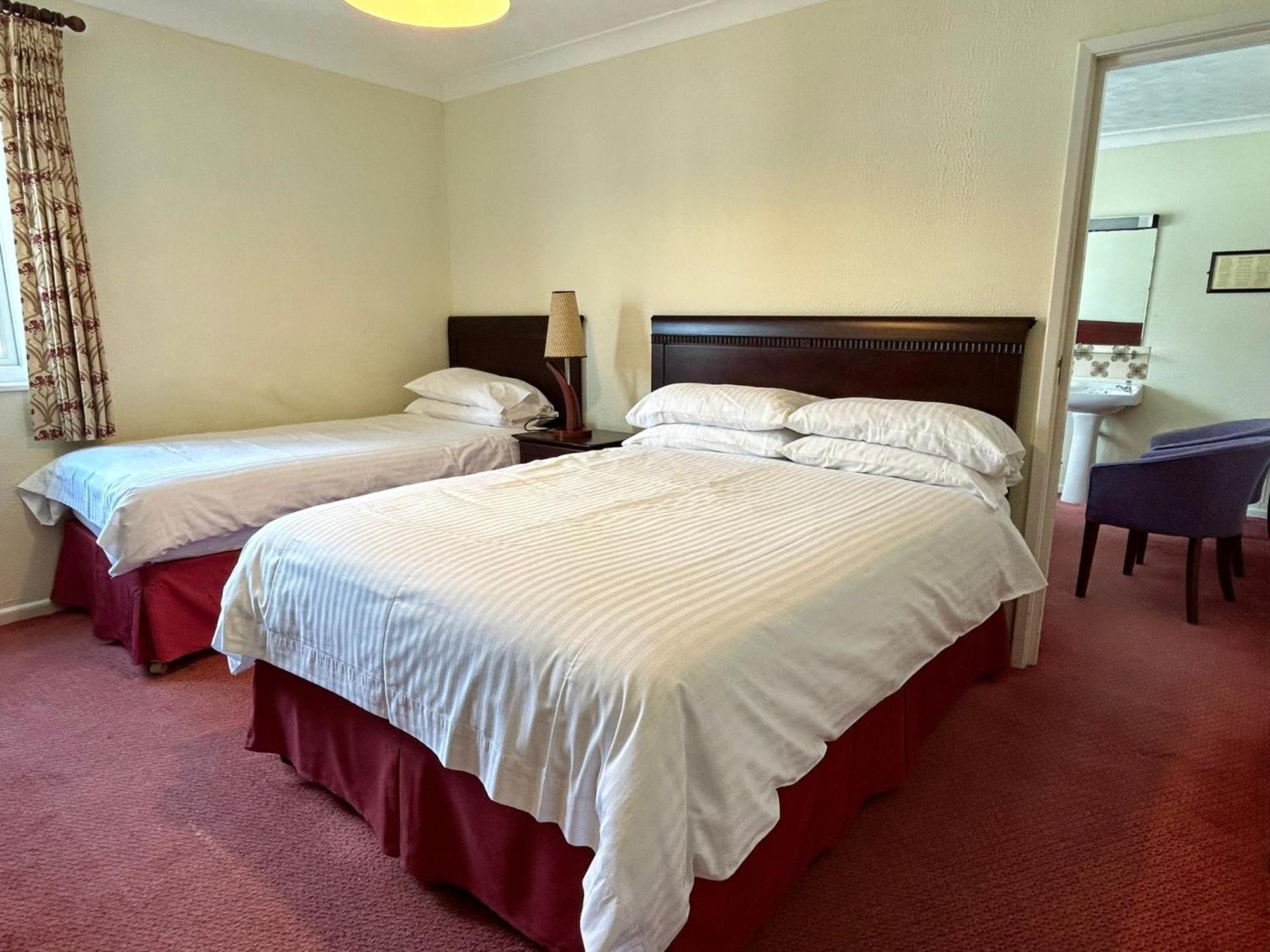 Regent Court - Seafront, Sandown - Free Car Ferry For Bookings Of 3 Or More Nights, Subject To Availability מראה חיצוני תמונה