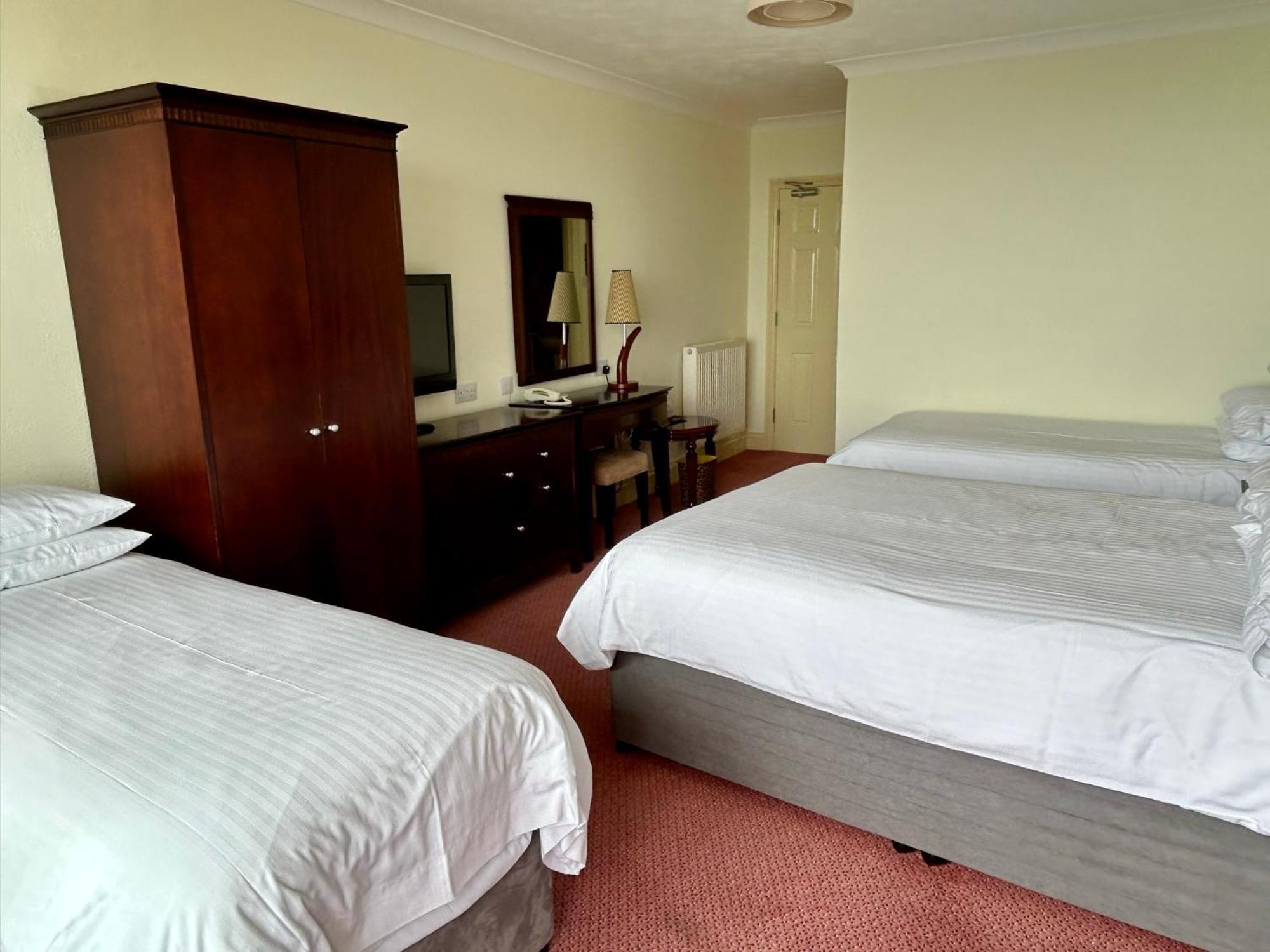 Regent Court - Seafront, Sandown - Free Car Ferry For Bookings Of 3 Or More Nights, Subject To Availability חדר תמונה