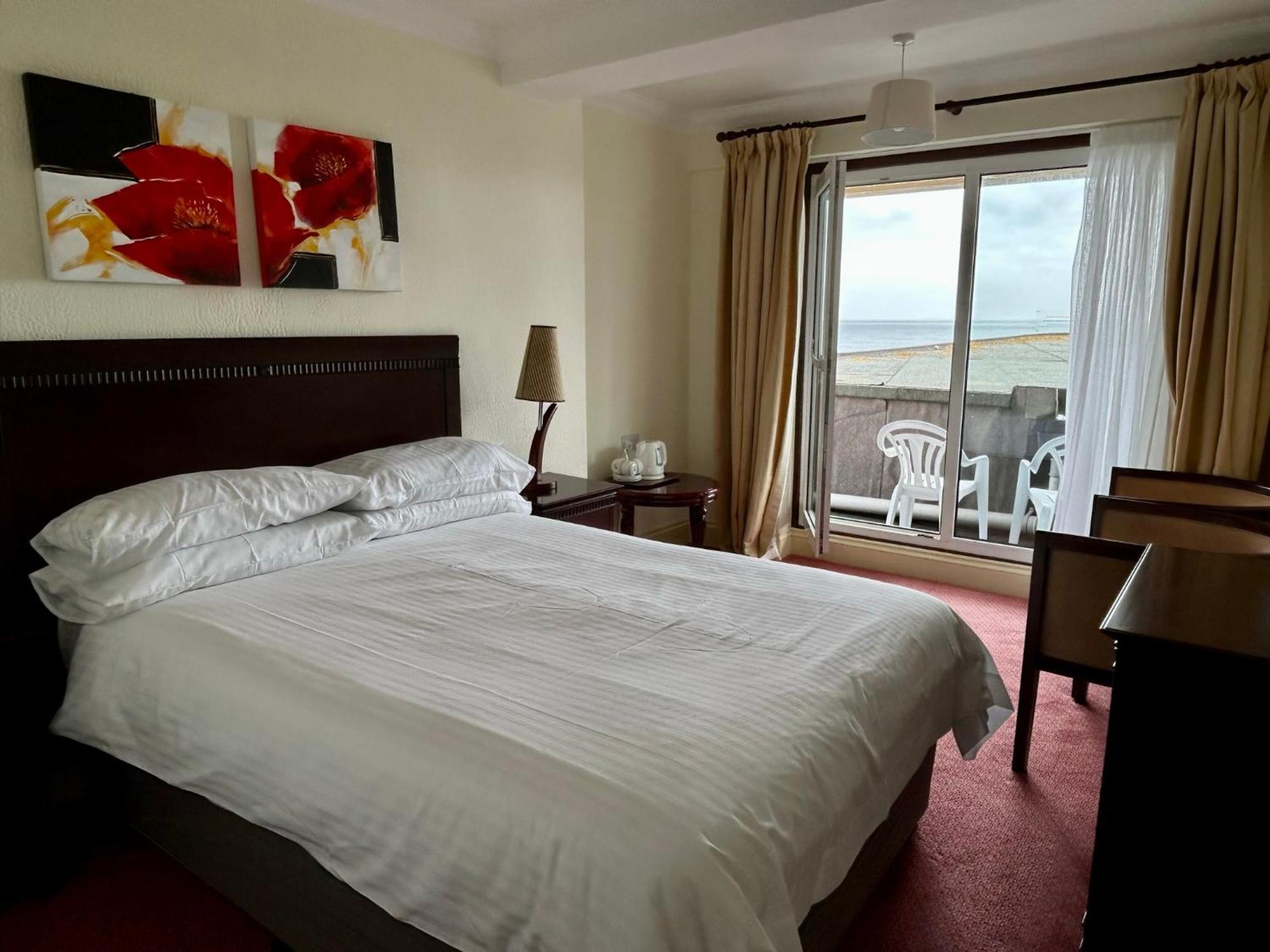 Regent Court - Seafront, Sandown - Free Car Ferry For Bookings Of 3 Or More Nights, Subject To Availability חדר תמונה