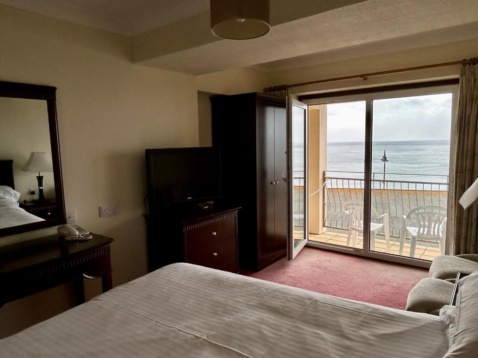 Regent Court - Seafront, Sandown - Free Car Ferry For Bookings Of 3 Or More Nights, Subject To Availability מראה חיצוני תמונה
