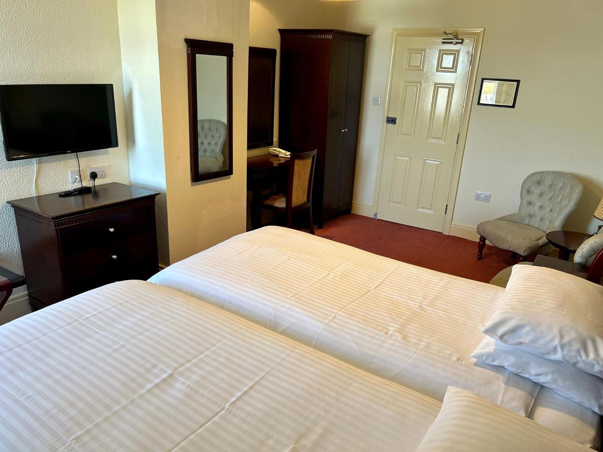 Regent Court - Seafront, Sandown - Free Car Ferry For Bookings Of 3 Or More Nights, Subject To Availability מראה חיצוני תמונה