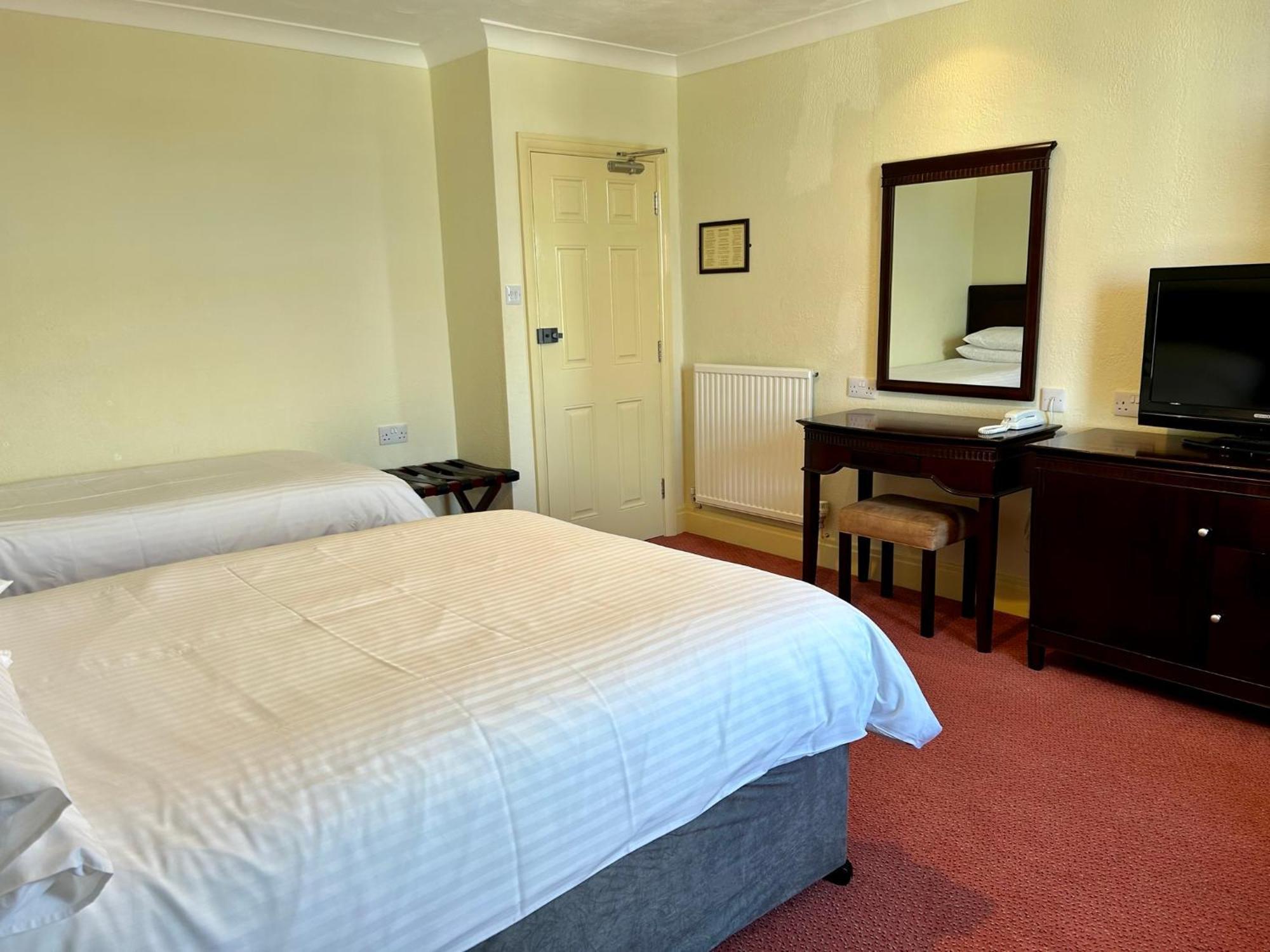 Regent Court - Seafront, Sandown - Free Car Ferry For Bookings Of 3 Or More Nights, Subject To Availability חדר תמונה