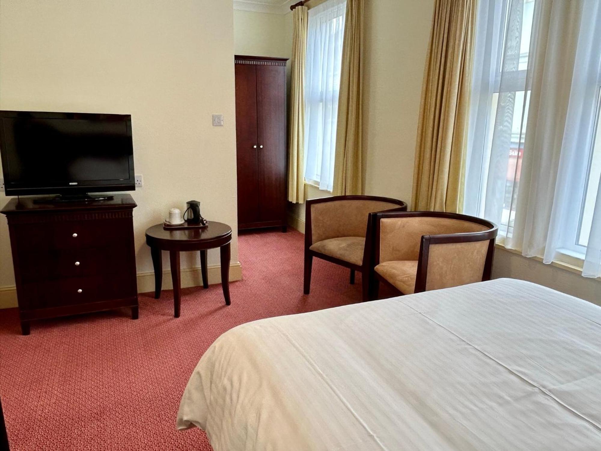 Regent Court - Seafront, Sandown - Free Car Ferry For Bookings Of 3 Or More Nights, Subject To Availability חדר תמונה